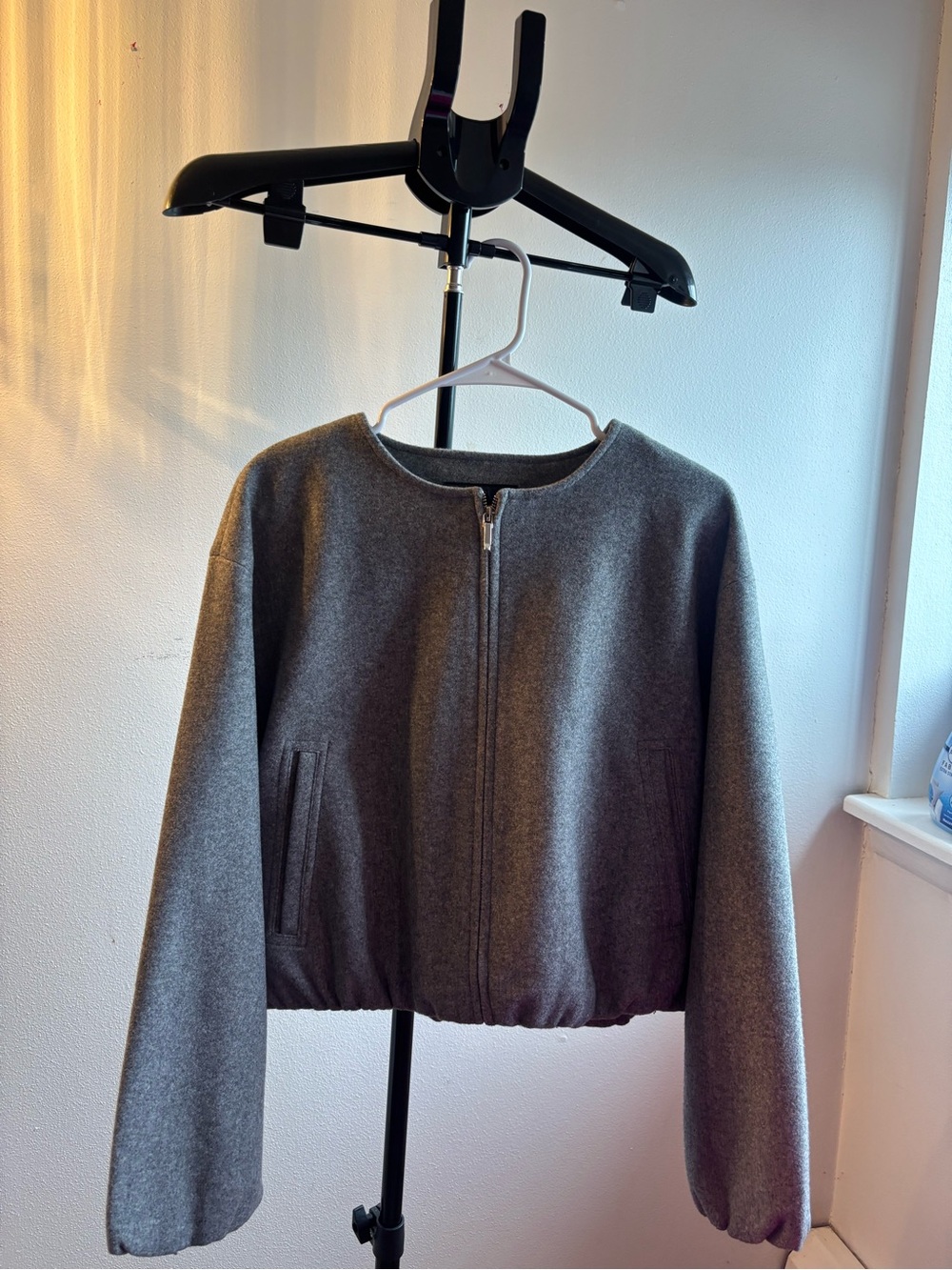 Zara Grey Cropped Zip-Front Jacket